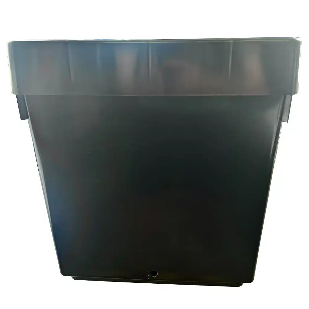 8 gallon hard tank front view